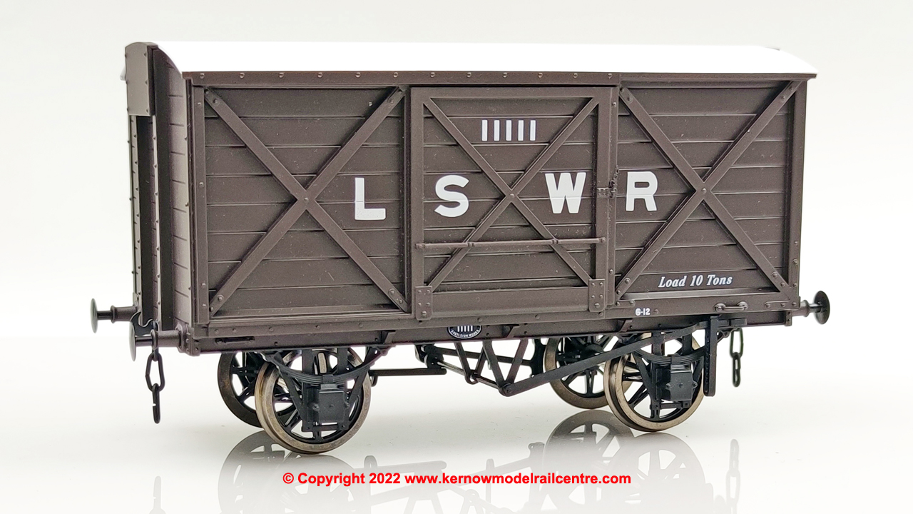 LSWR D1410 Covered Van